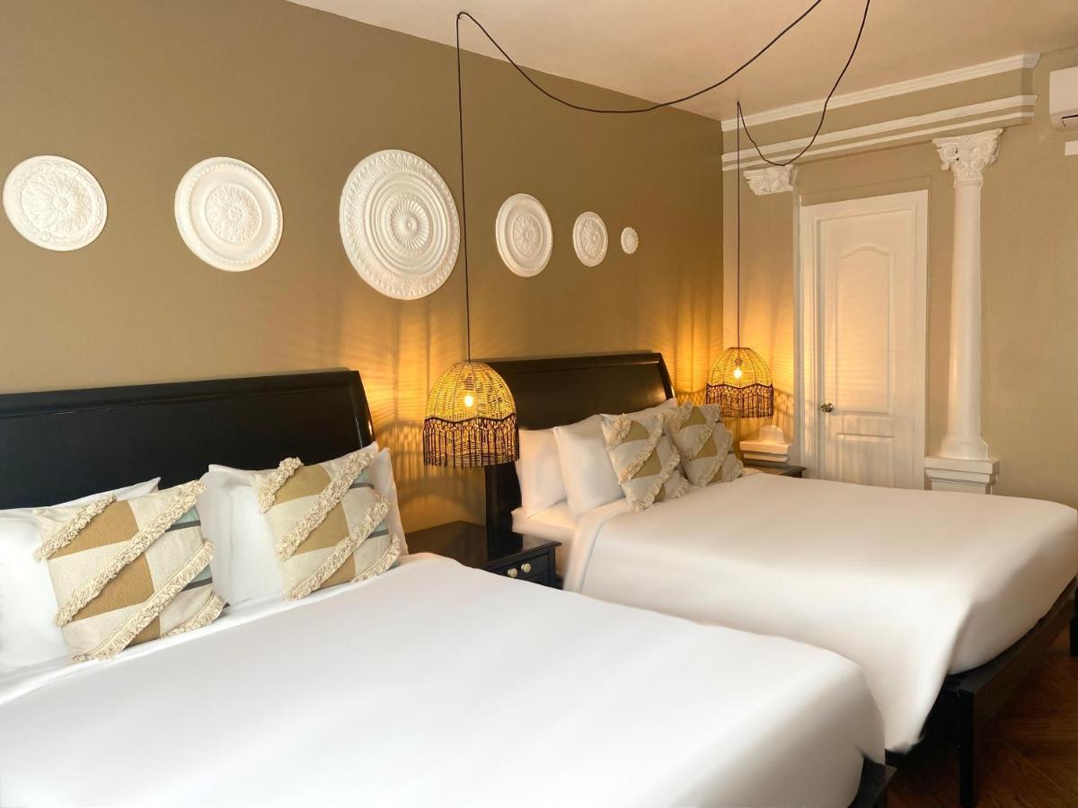 Deluxe Queen Room with Two Queen Beds,1258983664:JPEG