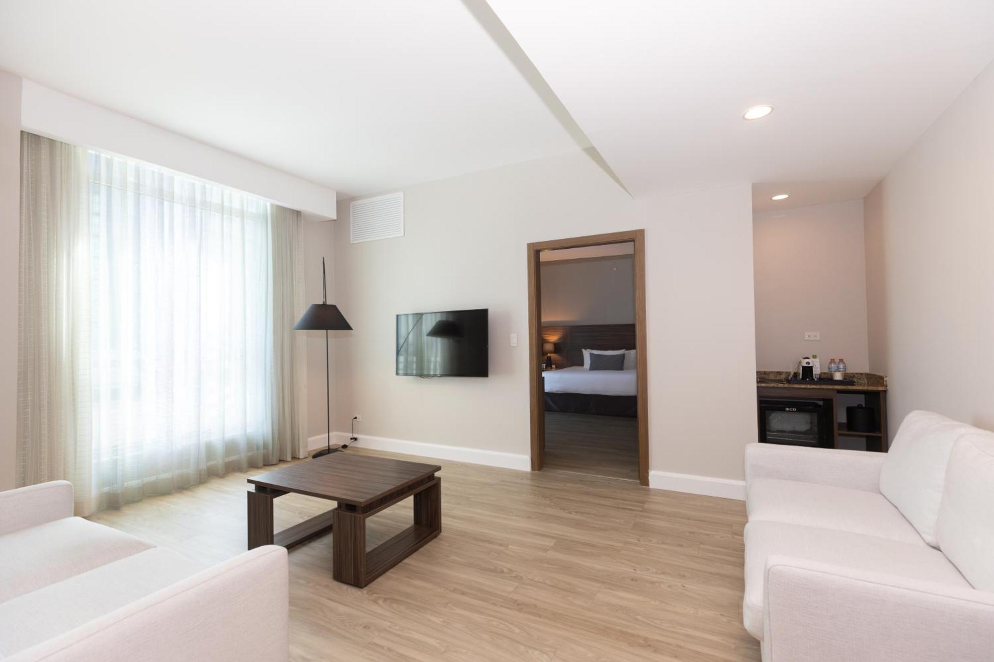 Deluxe Suite with King Bed