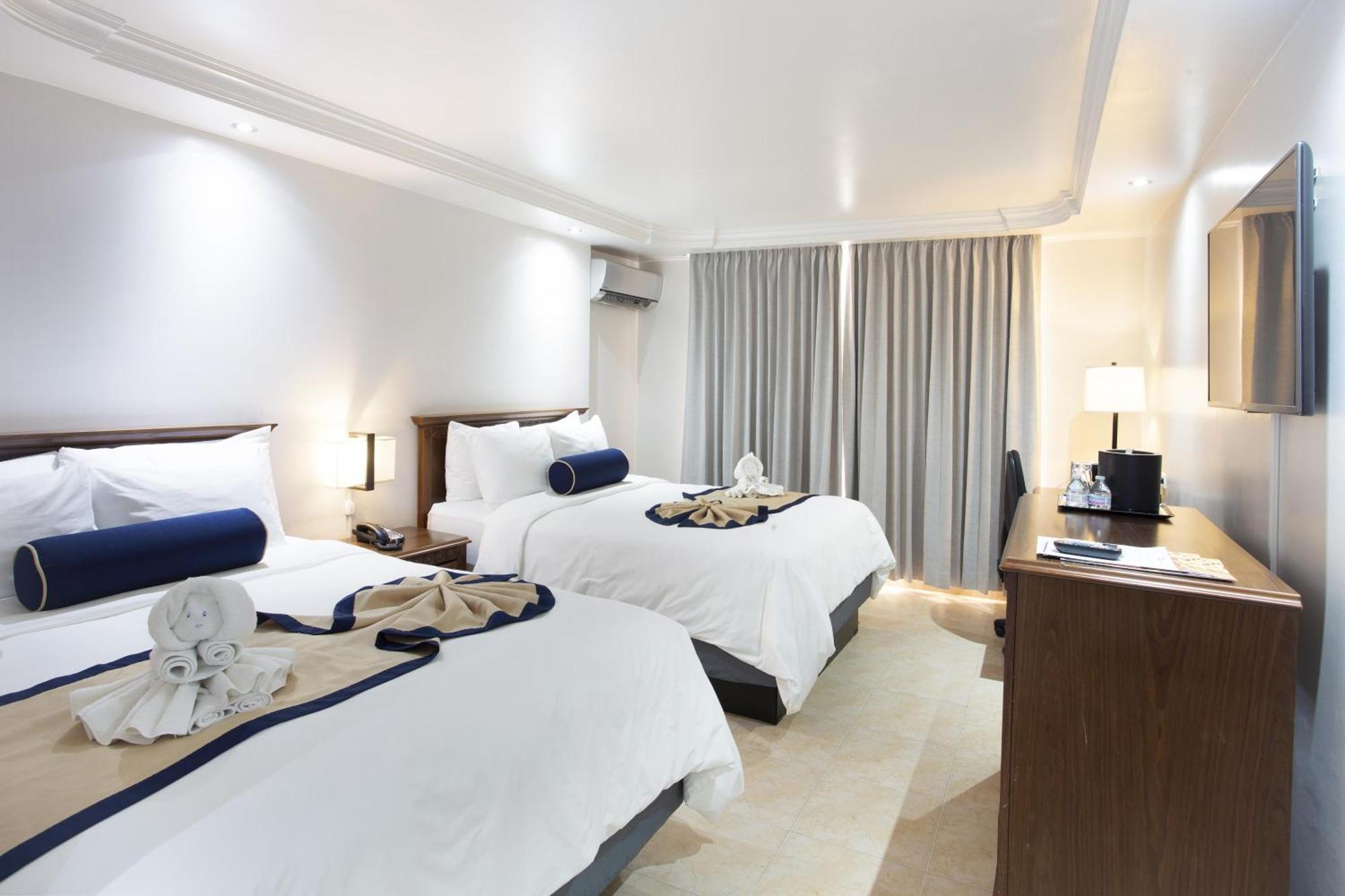 Standard Queen Room with Two Queen Beds