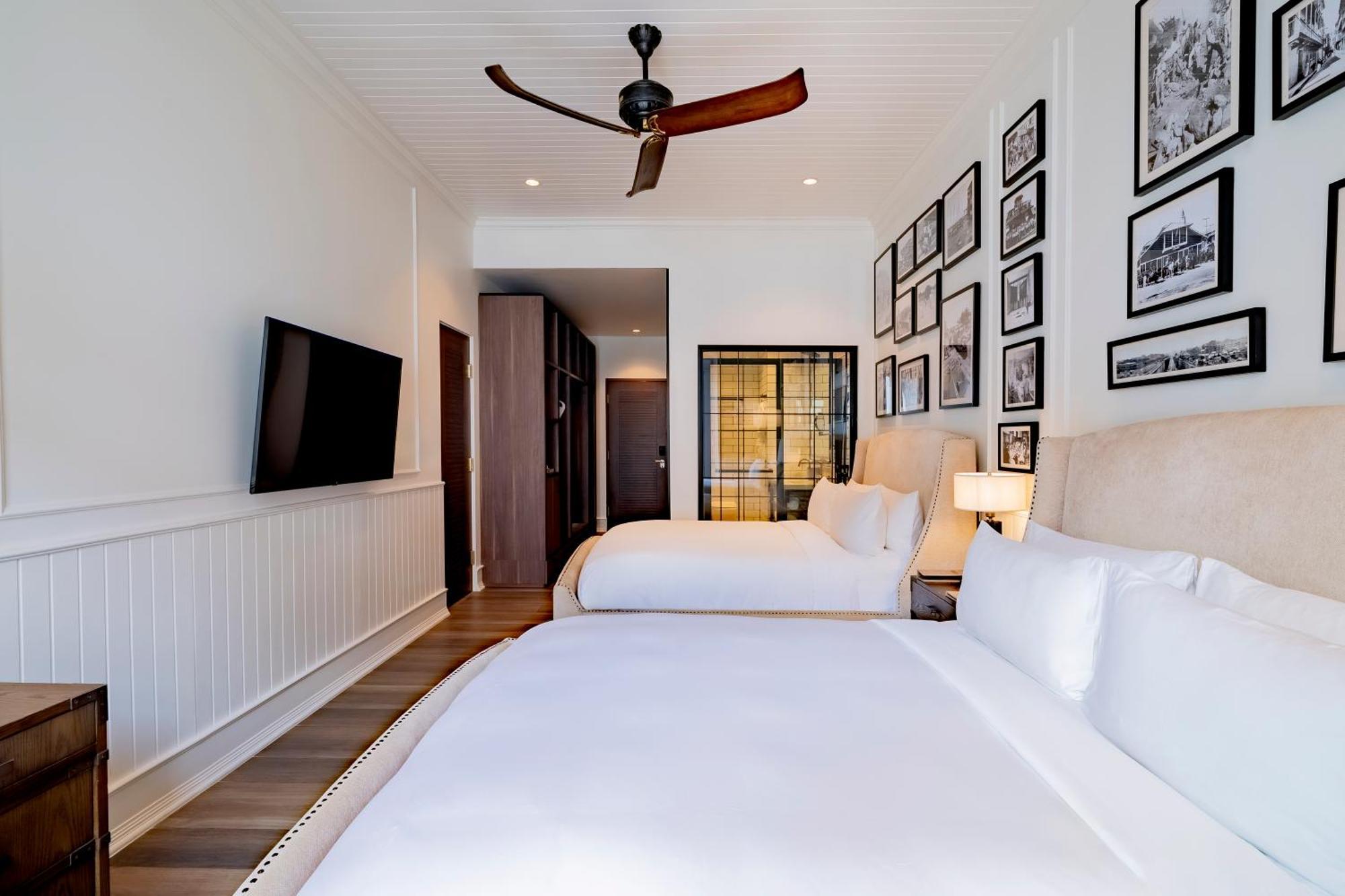 Queen Room Two Queen Beds View