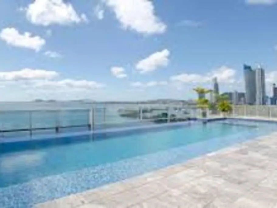 Bello Apartamento En Las Alturas De Avenida Balboa-1