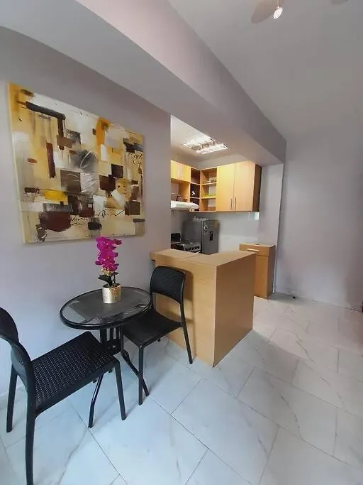 R.4-4 Lindo Estudio Ejecutivo En Area Turistica.-1
