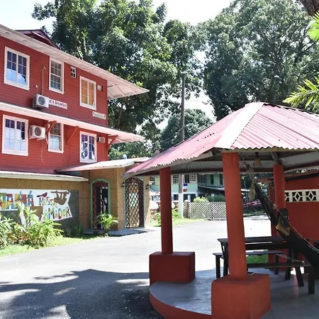 Hostal Amador Familiar-3