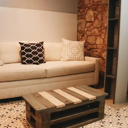 Chic Studio In The Main Plaza Of Casco Antiguo-2