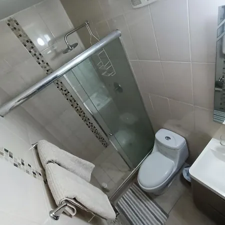 Calida Habitacion En Centrico Edificio Con Piscina Y Gimnasio-3