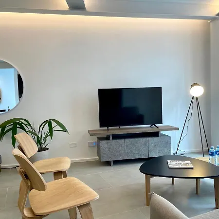 Modern 1Br With Pool In Casco Antiguo-3