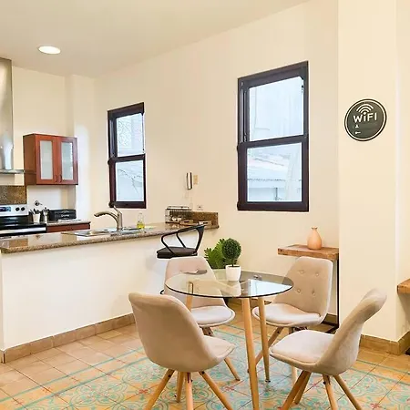 Apartamento En El Corazon De Casco Viejo Panama 9-2