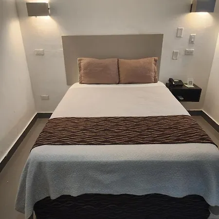Remo Hostal-2