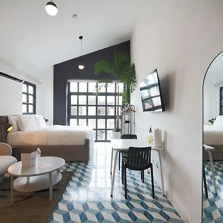Stunning Loft In Santa Ana-3