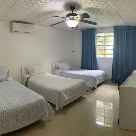 Comodo Y Centrico Apartamento J8A-2