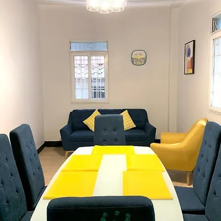 Centrico Apartamento Barrio De La Exposicion-3