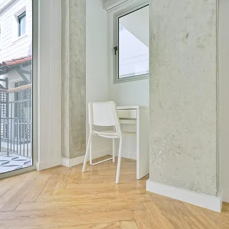 Spectacular 2Br In Casco Viejo-3