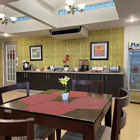 Aparthotel Sevilla Suites-2
