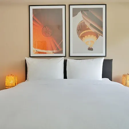 Modern 2Br In La Cresta-2
