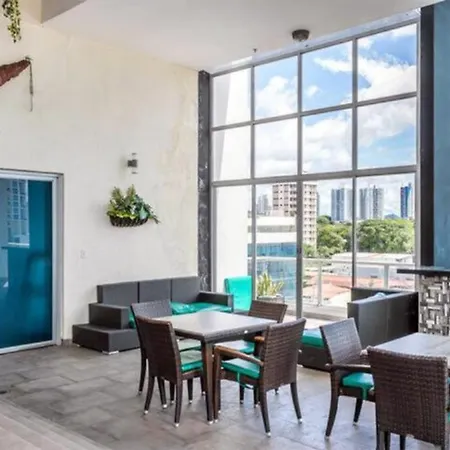 Diaphanous Urban Apartment - Ph Quartier 74-2