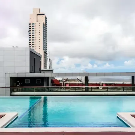 Modern Condo City Center - Ph Quartier Atlapa-2