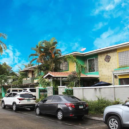 Canal Inn B&B Panama-2