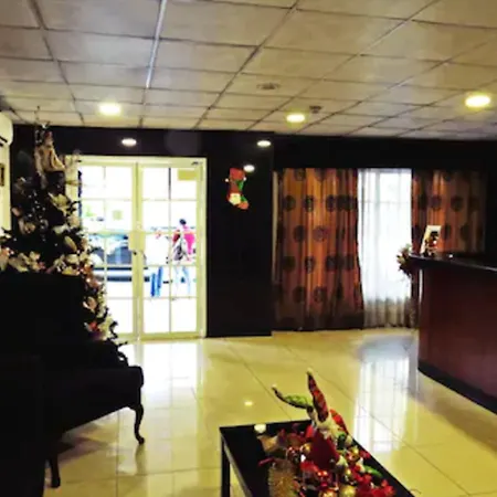 Hotel California Panama-2