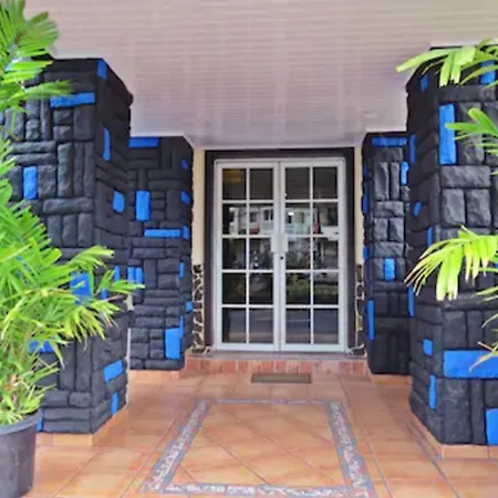Hotel California Panama-3