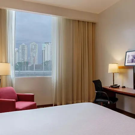 Courtyard By Marriott Panama Multiplaza Mall-3