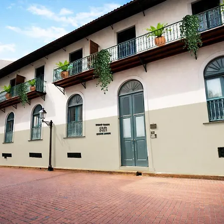 Amazinn Panama Casa Diez Boutique-2