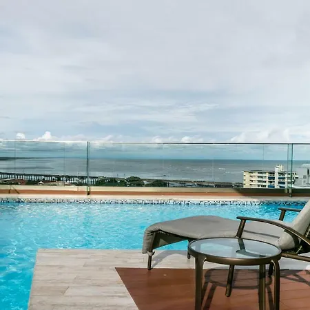 Lush Apartment City View - Ph Quartier Del Mar-3