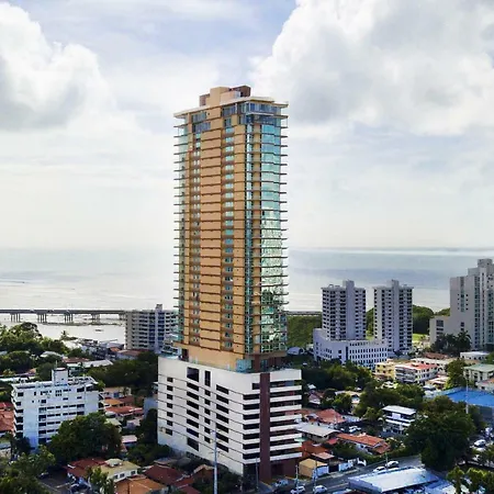 Best Accommodation Ocean View Apartment - Ph Quartier Del Mar-3