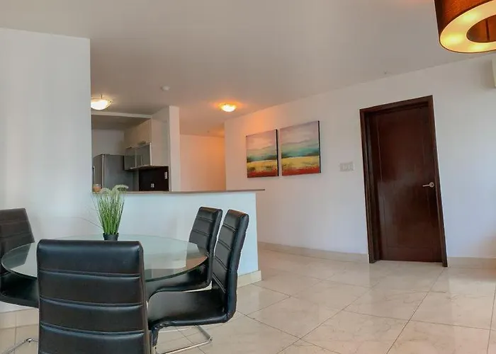 Apartamento Boutique En Avenida Balboa Panama Stadt