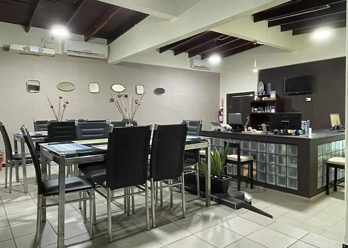 Hostal EL Prado Ciudad de Panamá